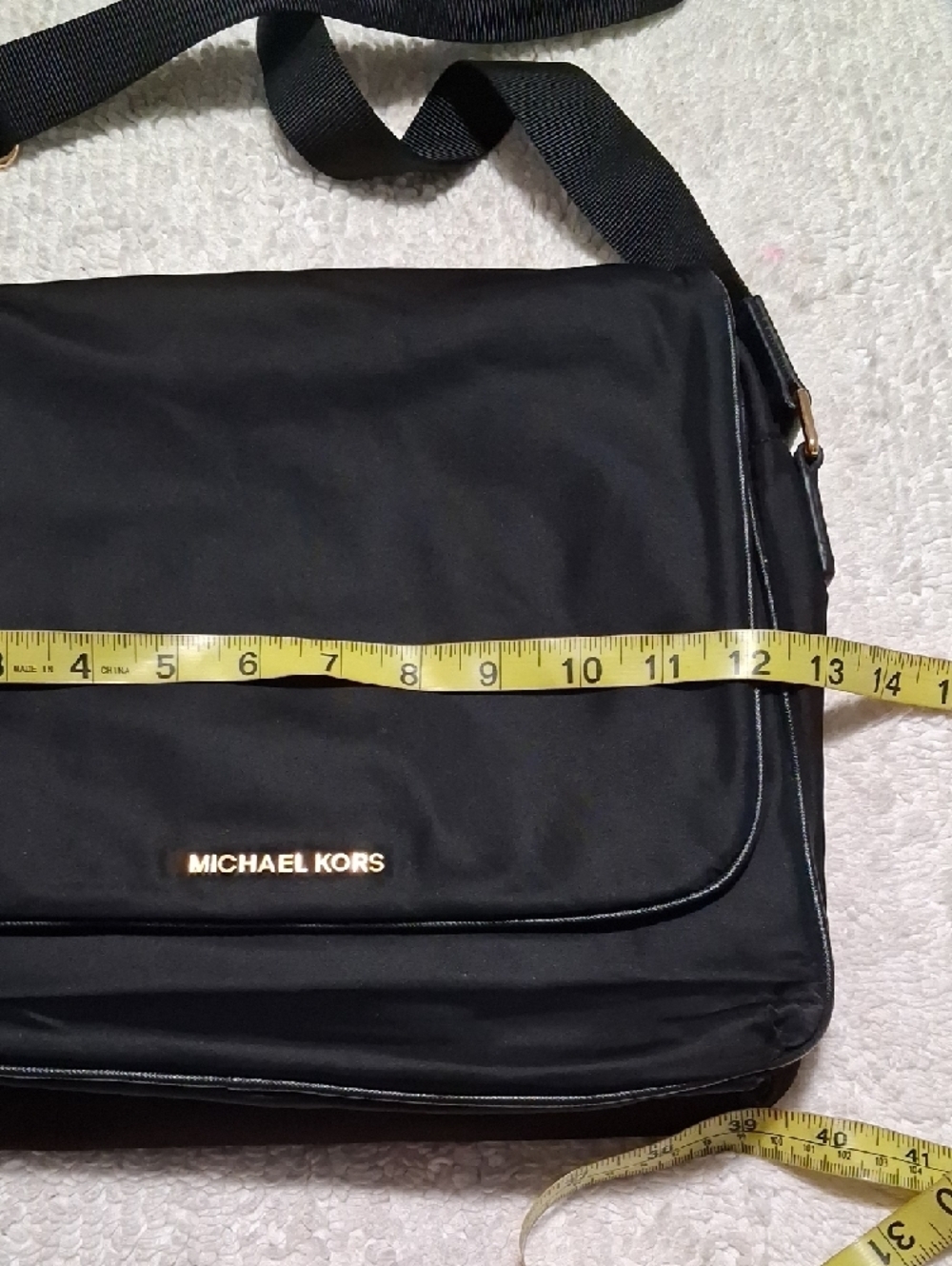 Michael Kors Black Nylon Messenger Bag with Gold Logo - Picture 4 of 13